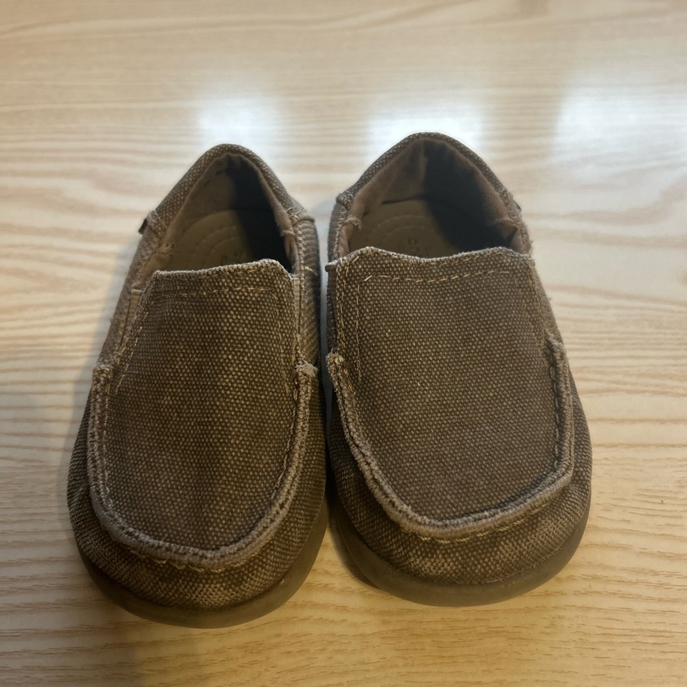 CROCS Santa Cruz Loafers